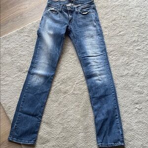 Levi skinny jeans